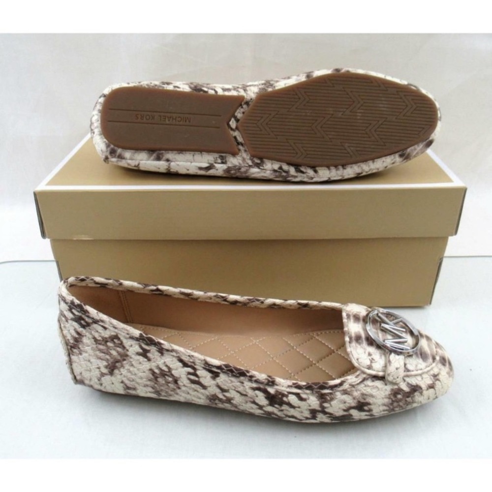 Michael Kors flats